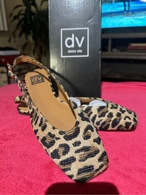Dolce Vita Leopard Print Slingback Flats in Beige and Black